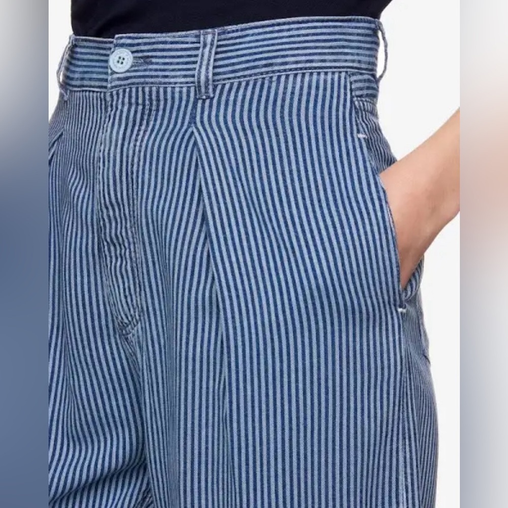 United Colors Of Benetton Carrott Fit Blue Striped Trousers, Size 2